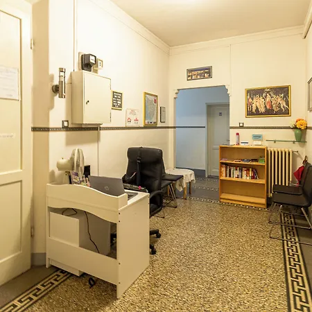 Primavera فندق مبيت وإفطار 2*