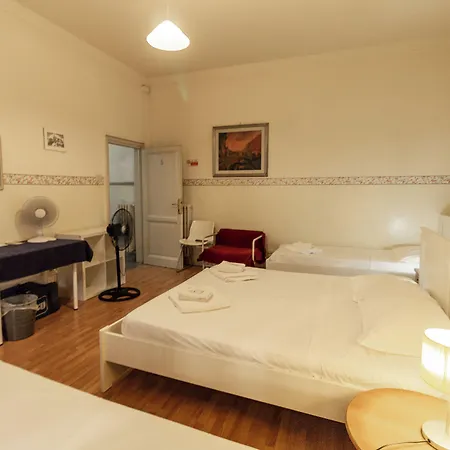 فندق مبيت وإفطار Primavera فلورنس