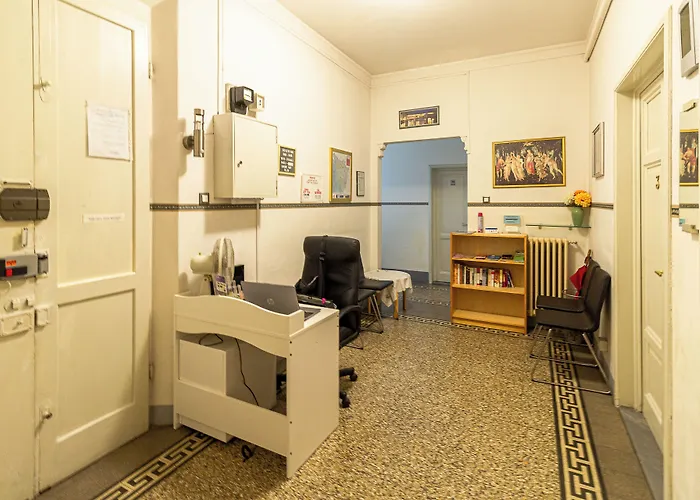 Primavera לינה וארוחת בוקר 2*