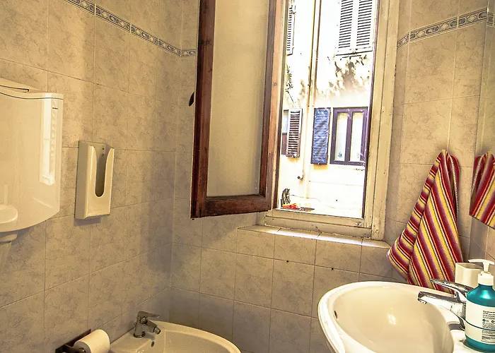 Primavera לינה וארוחת בוקר פירנצה