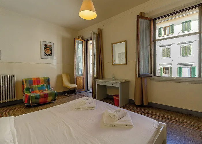 לינה וארוחת בוקר Primavera 2*