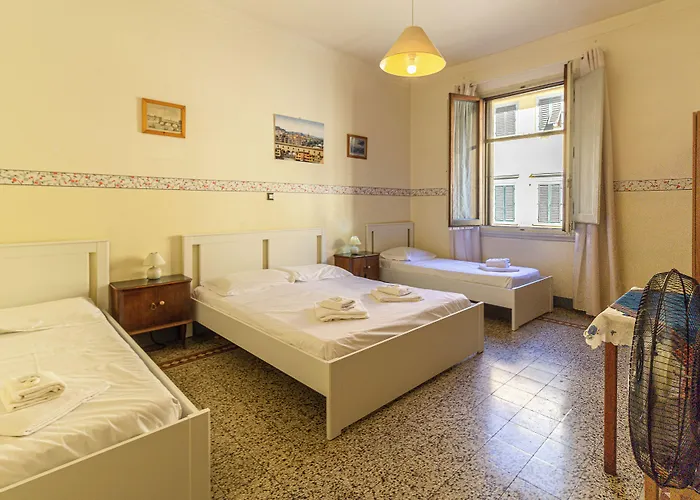 לינה וארוחת בוקר Primavera 2*