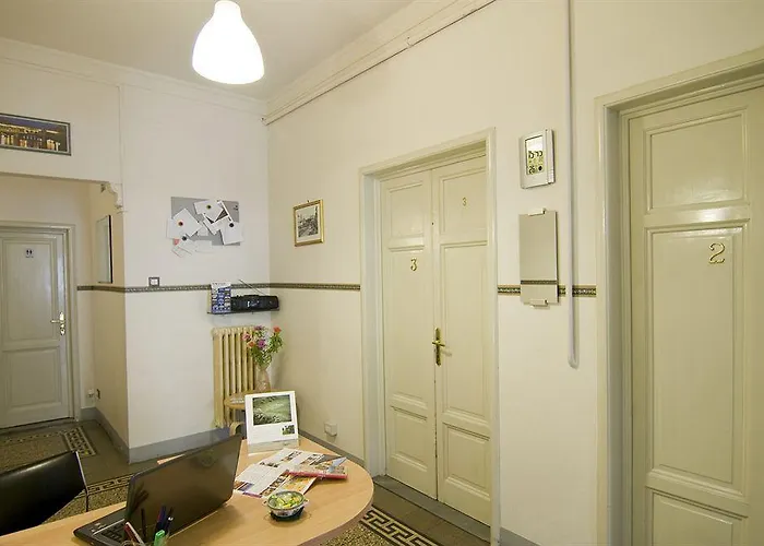 Primavera לינה וארוחת בוקר 2*